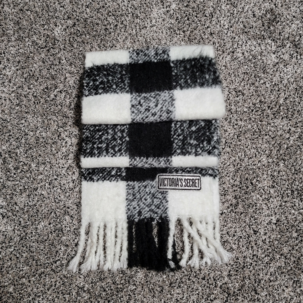 Victorias Secret Plaid Scarf